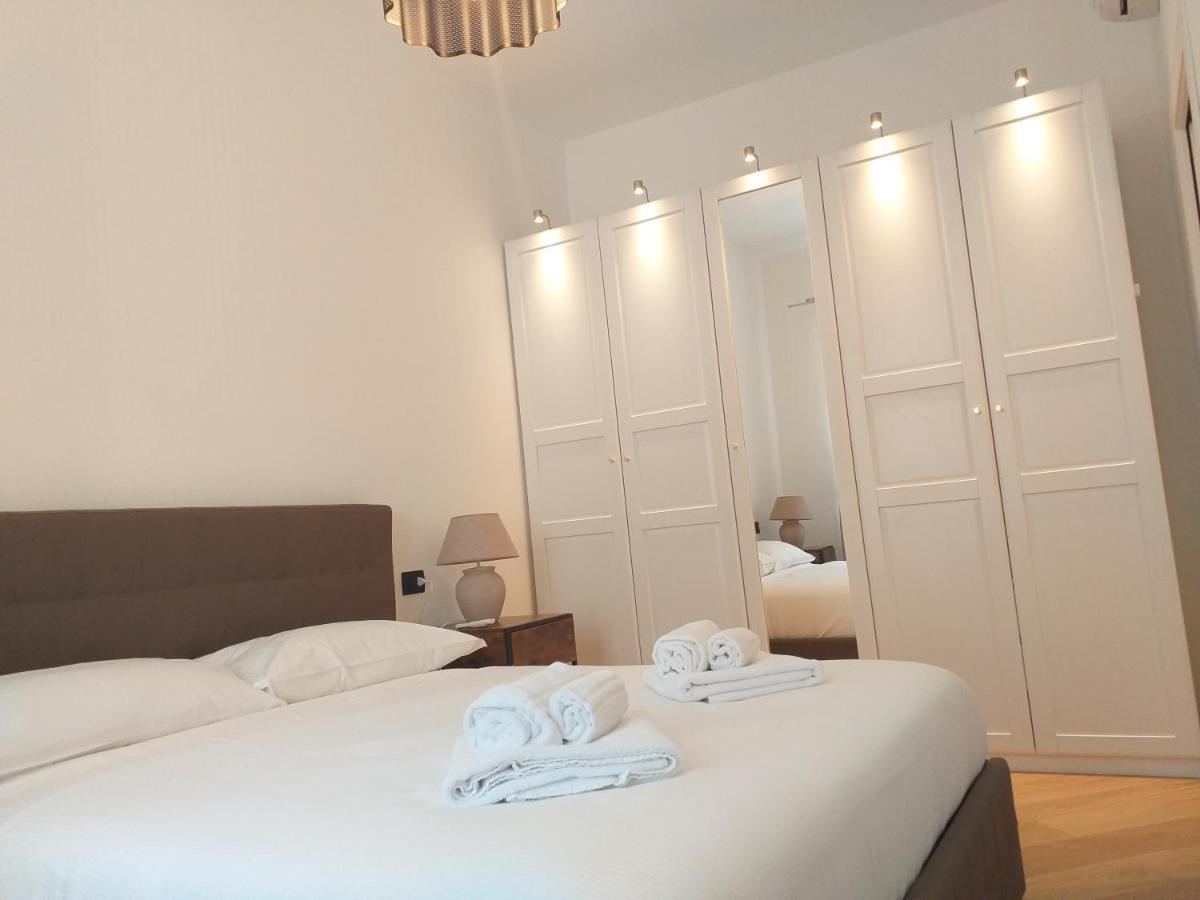 Duomo Apartments Milano Ngoại thất bức ảnh